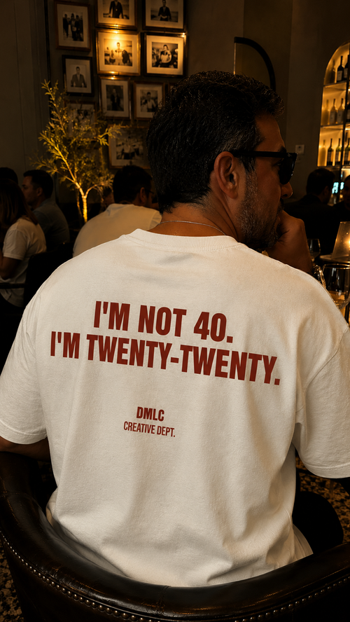 20-20 WHITE OVERSIZED TSHIRT